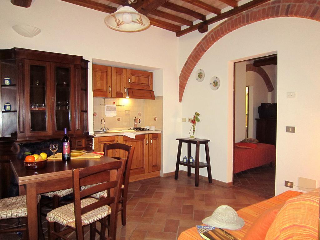 B&B Le Logge Di Sopra Asciano Exterior foto